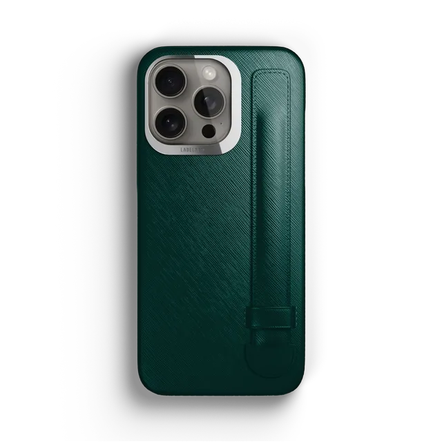 Label Noir iPhone 16 Pro Max Saffiano deksel svart med reim