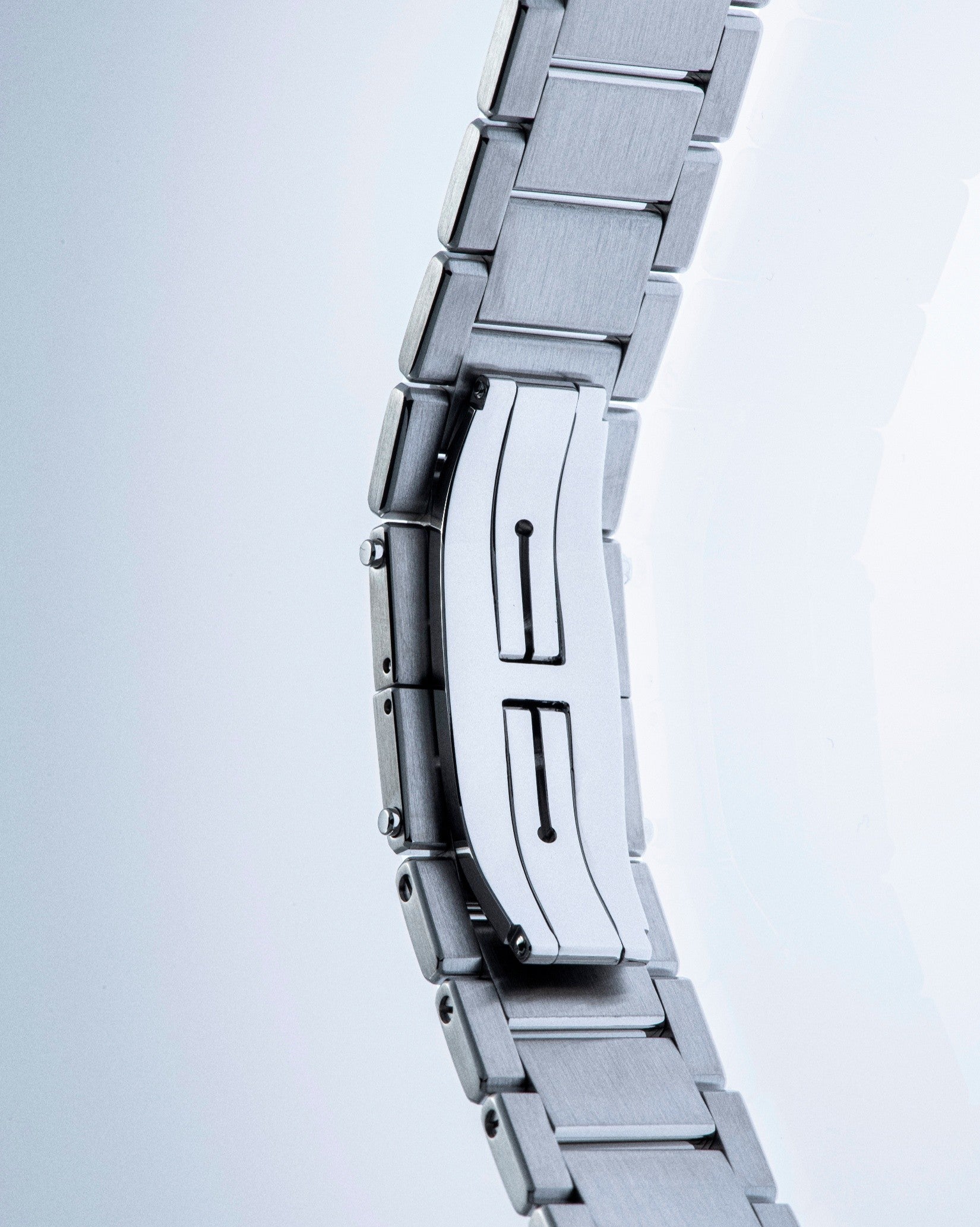 Speake-Marin Ripples mikrojusterbar armbåndsspenne