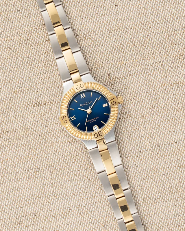 Armitron Vintage6021 Two-Tone dameklokke gull/sølv kalender