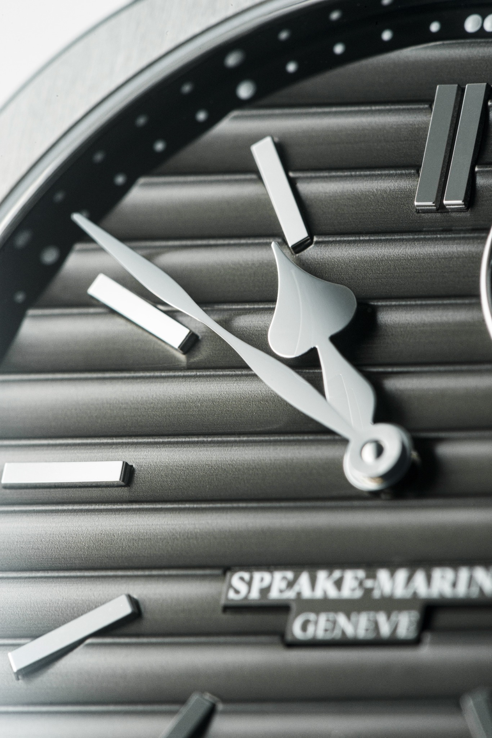 Speake-Marin Ripples Black Original klokke stål sort