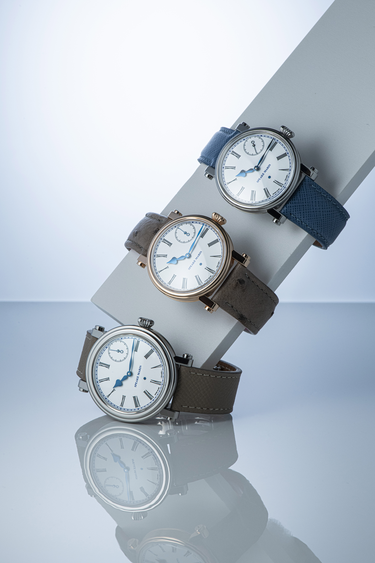 Speake-Marin Resilience Gold klokke emalje rødgull