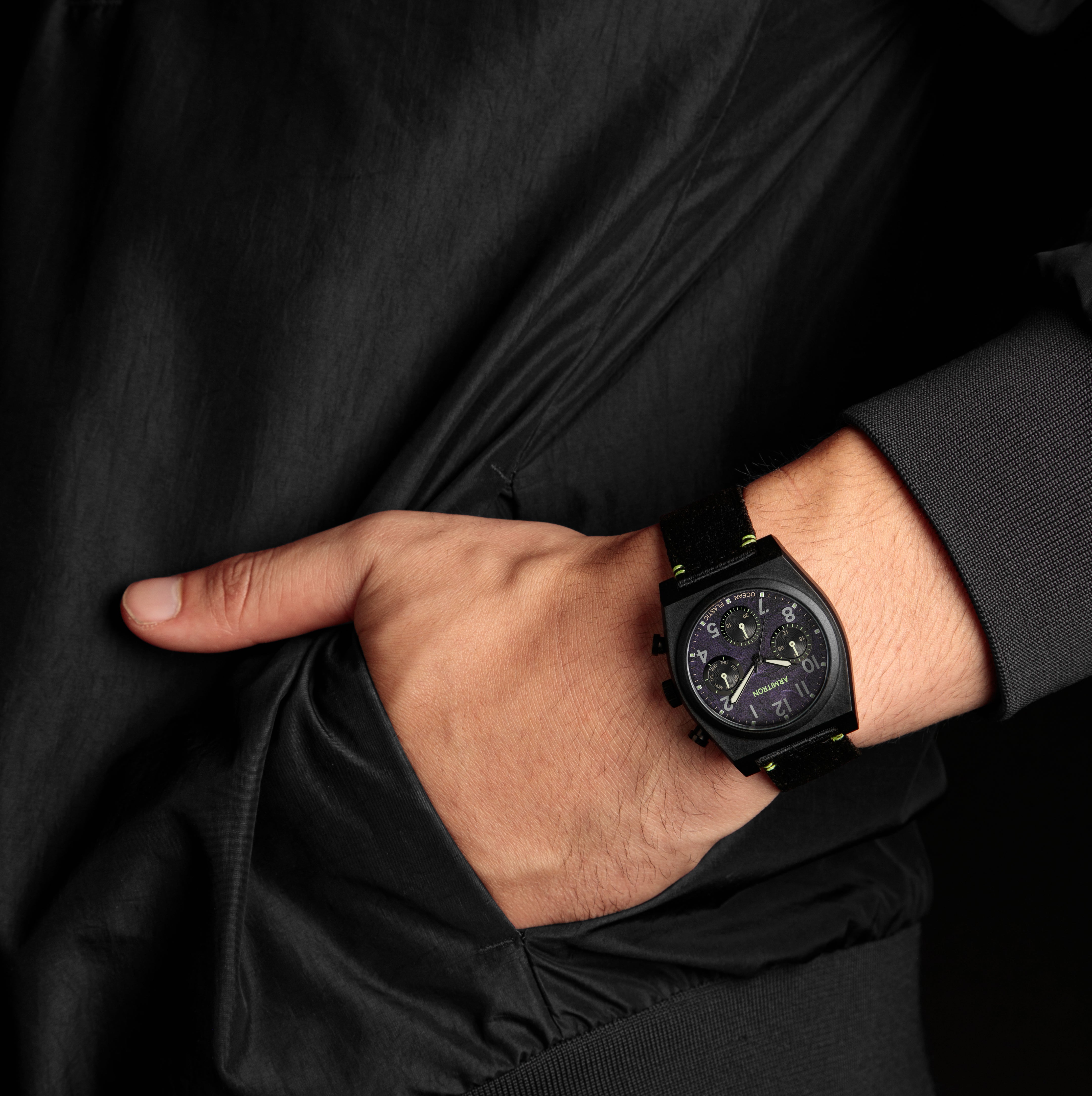 Armitron Wave 40mm klokke svart resirkulert