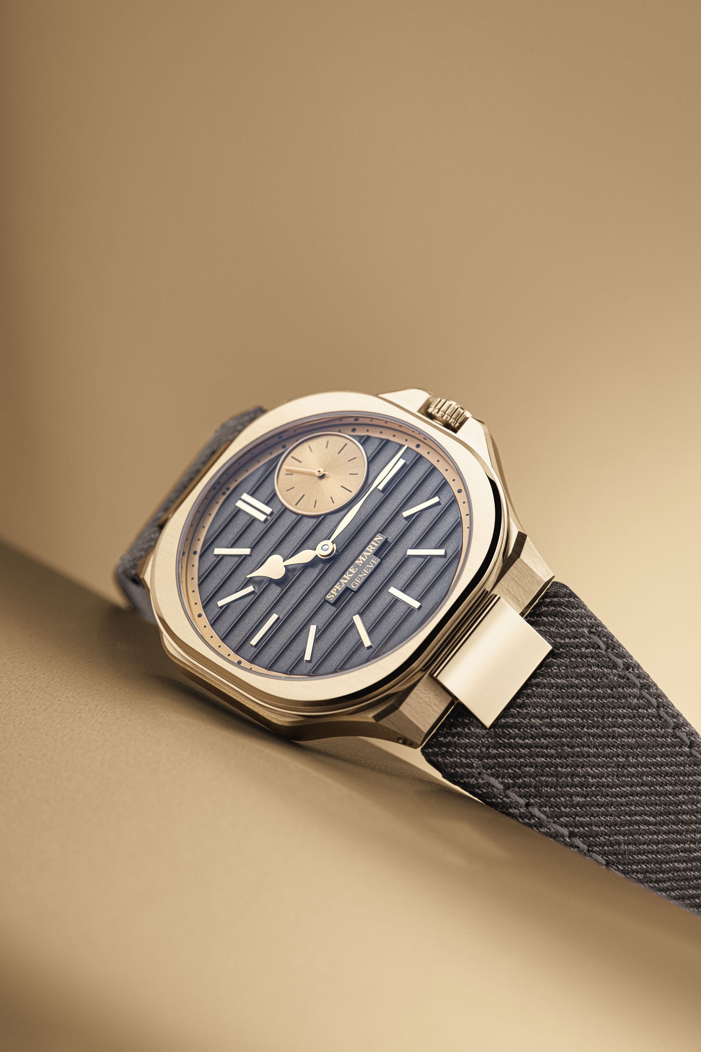 Speake-Marin Ripples Gold klokke roségull