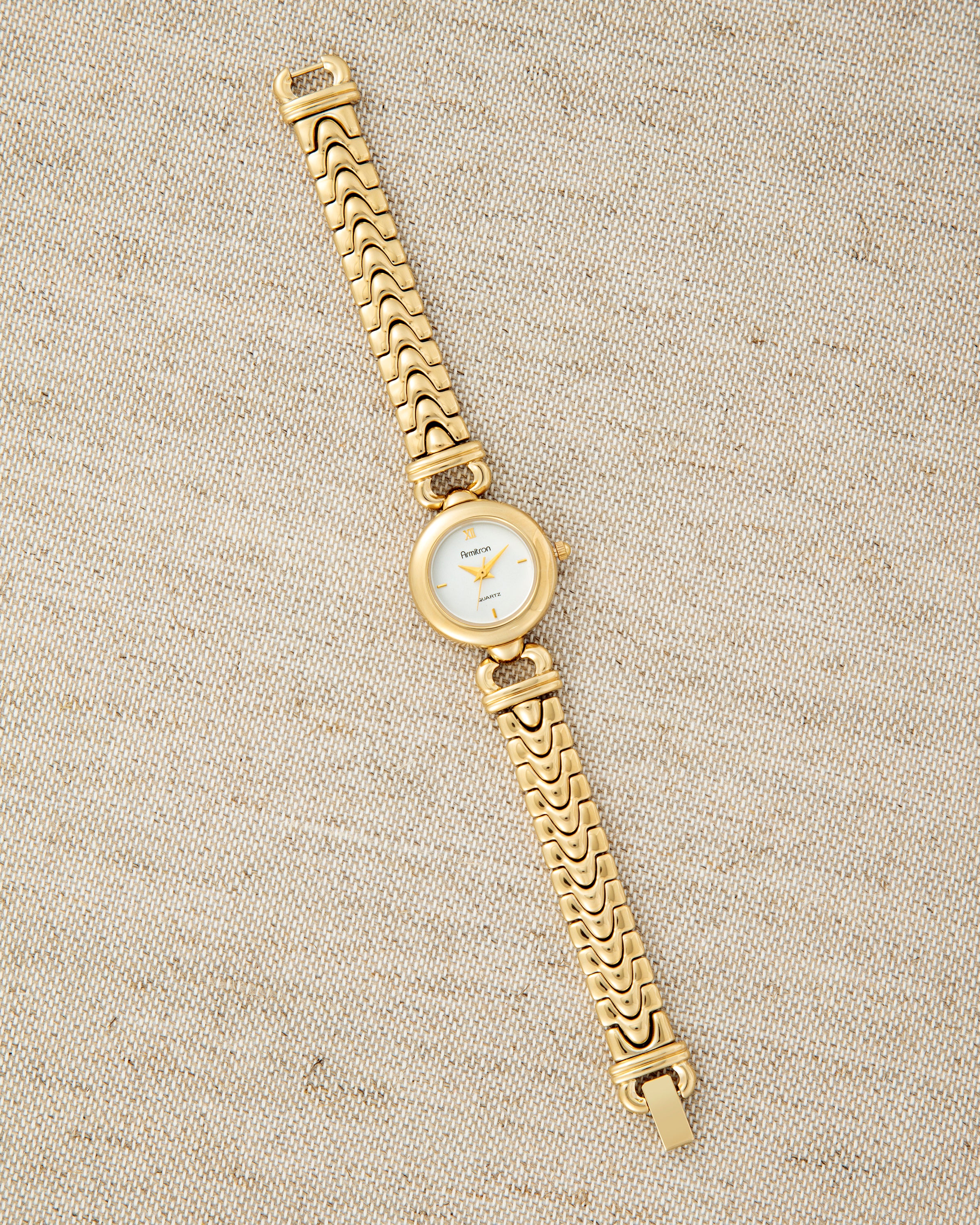 Armitron Vintage5468 klokke gull diamant dame