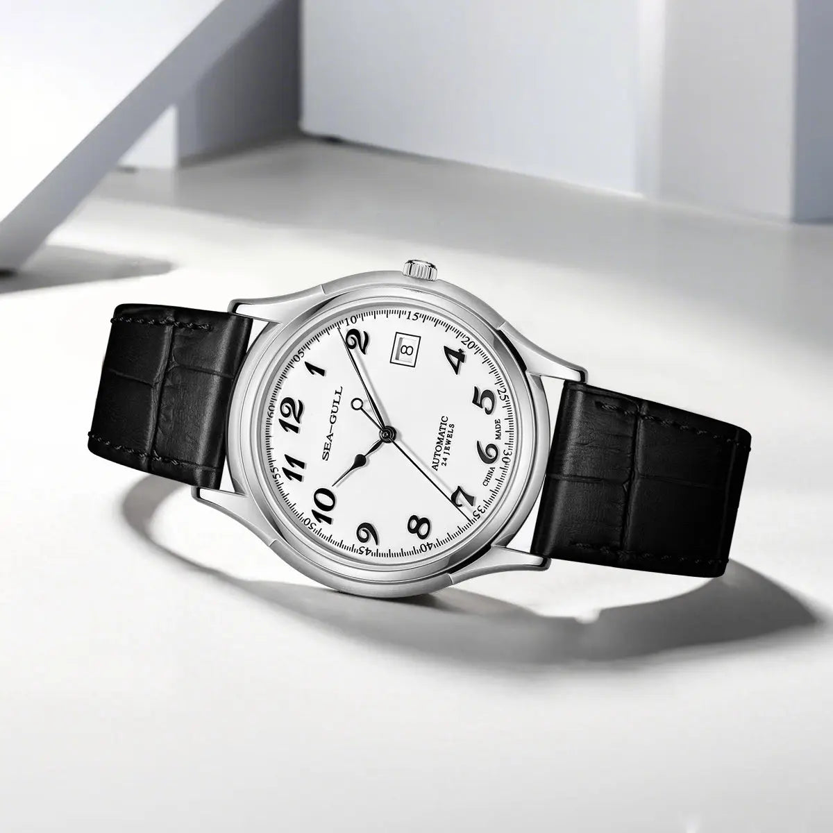 Sea-gull 519.13.1076 dressklokke hvit/sølv 39 mm
