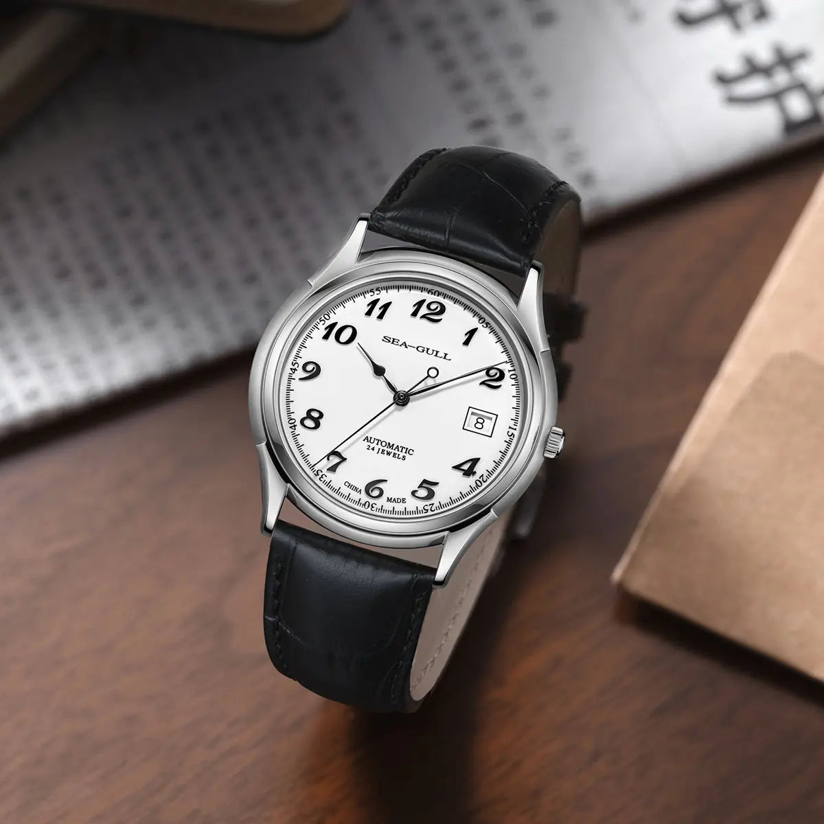 Sea-gull 519.13.1076 dressklokke hvit/sølv 39 mm