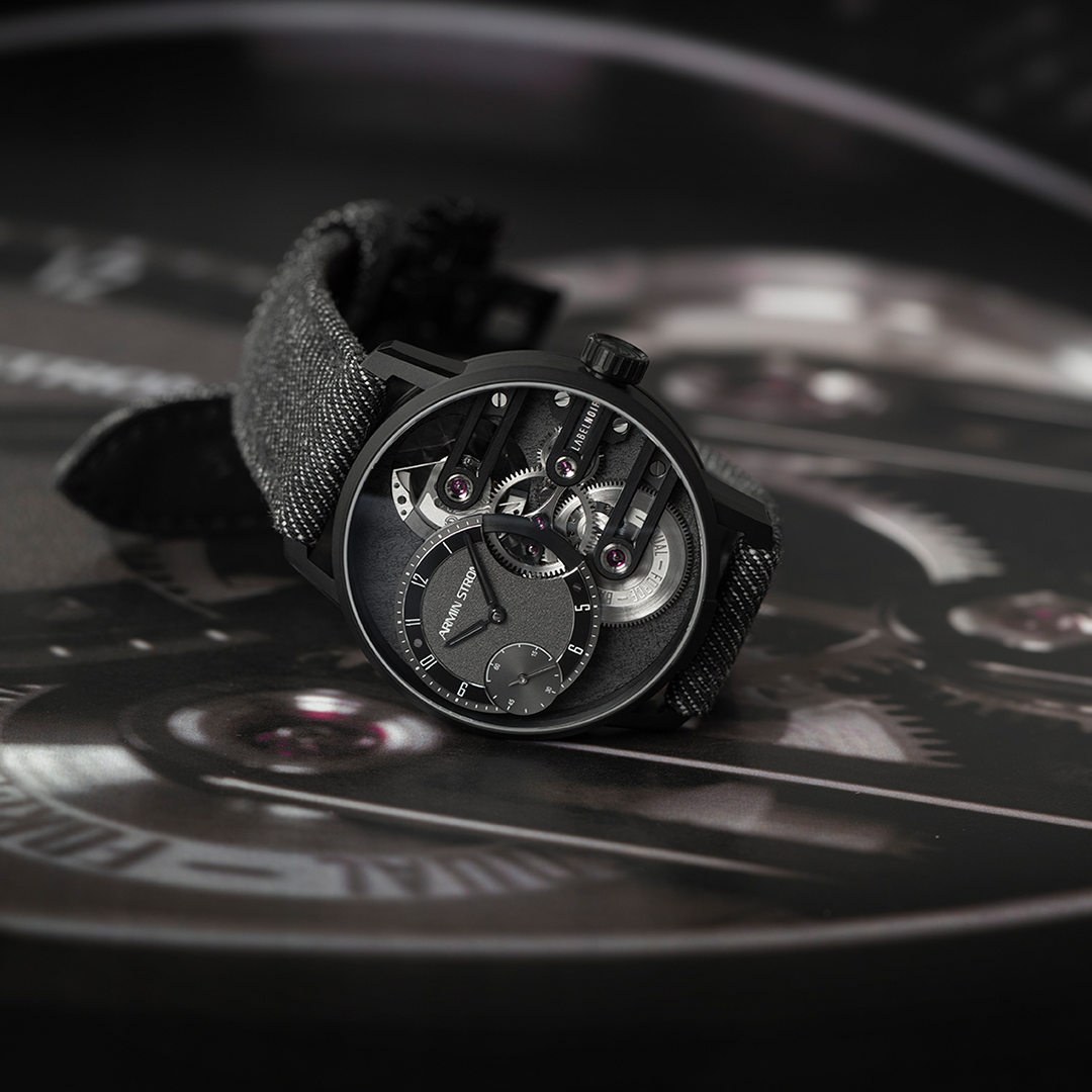 Label Noir Gravity Equal Force klokke limitert 15