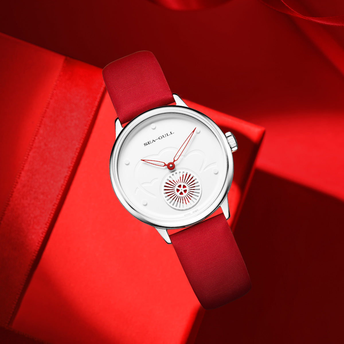 Sea-gull Heartbeat 813.96.6130L dameklokke hvit 34mm