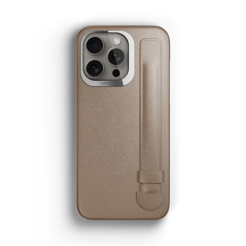 Label Noir Saffiano iPhone 16 Pro deksel svart MagSafe